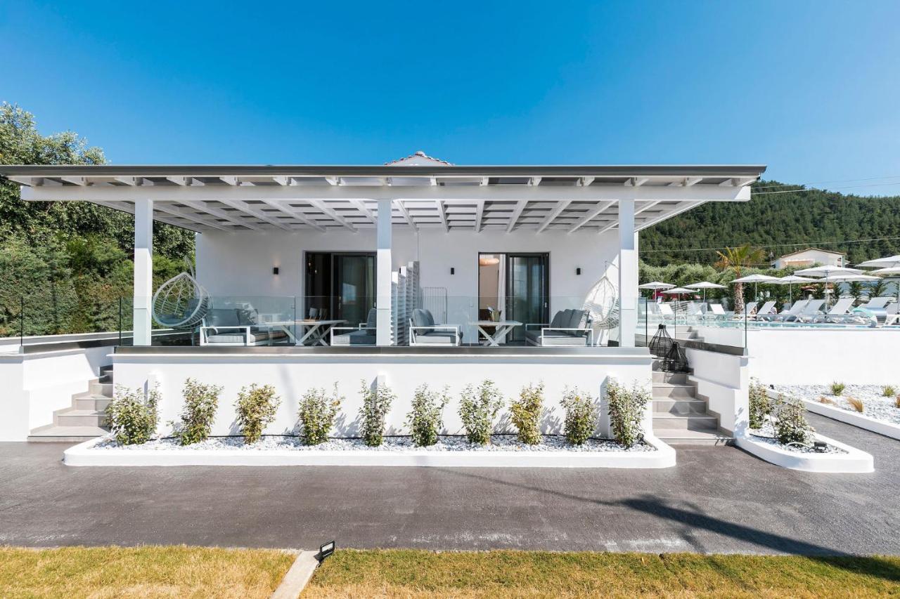Pachis Escape Suites Exterior foto