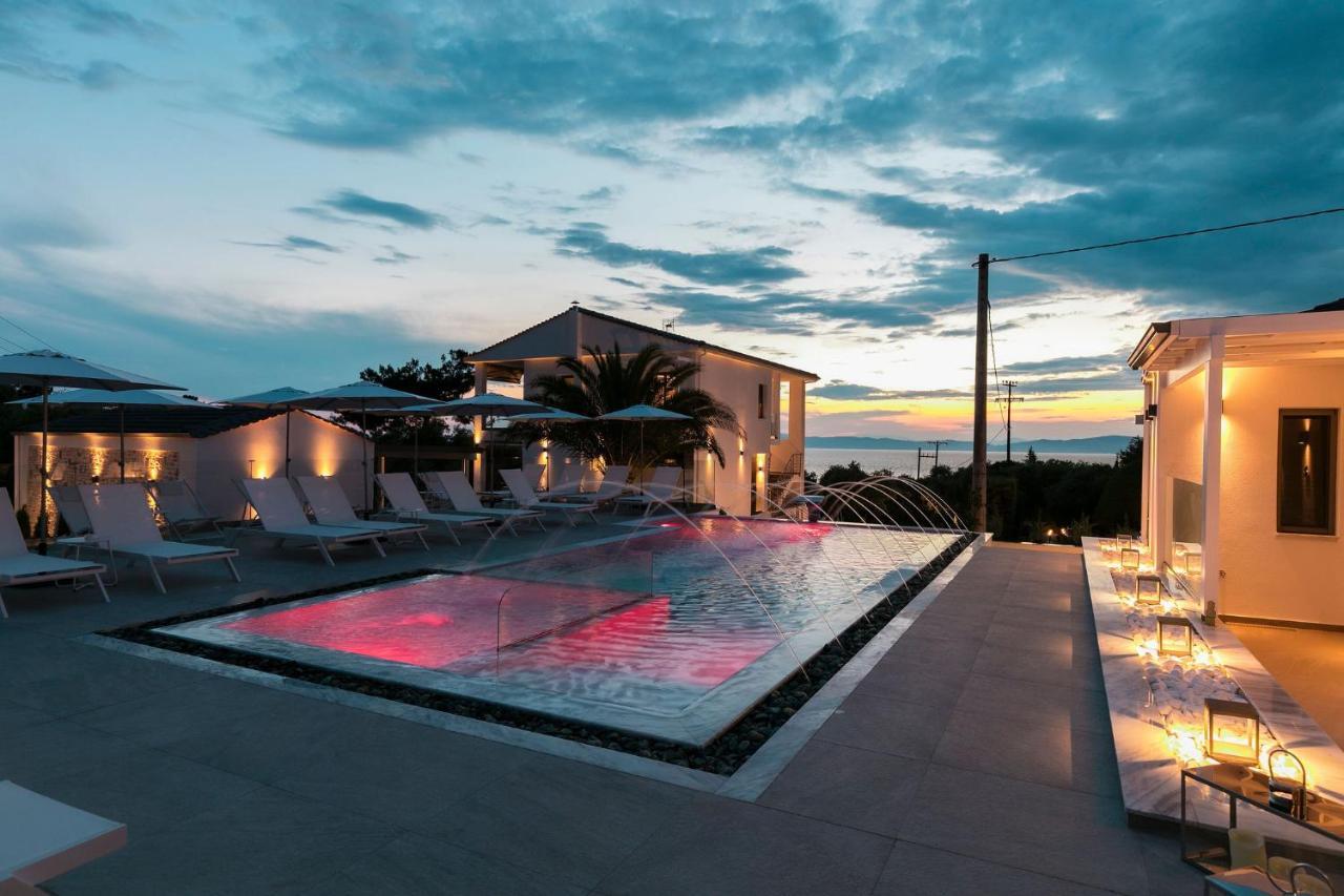 Pachis Escape Suites Exterior foto